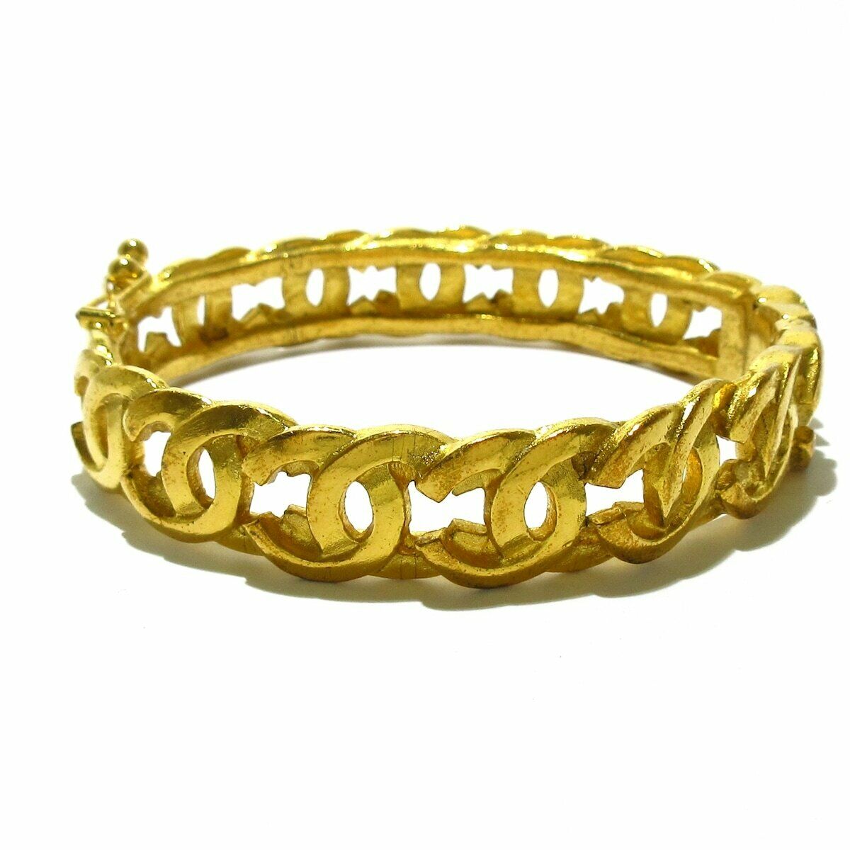 CHANEL Bangle