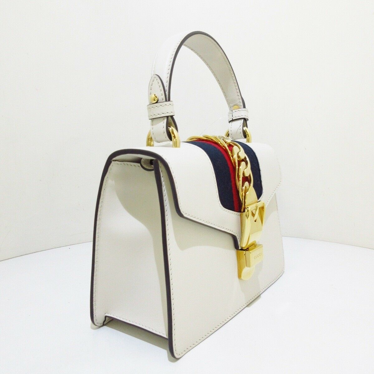 GUCCI Sylvie Leather Mini Handbag - aptiques by Authentic PreOwned