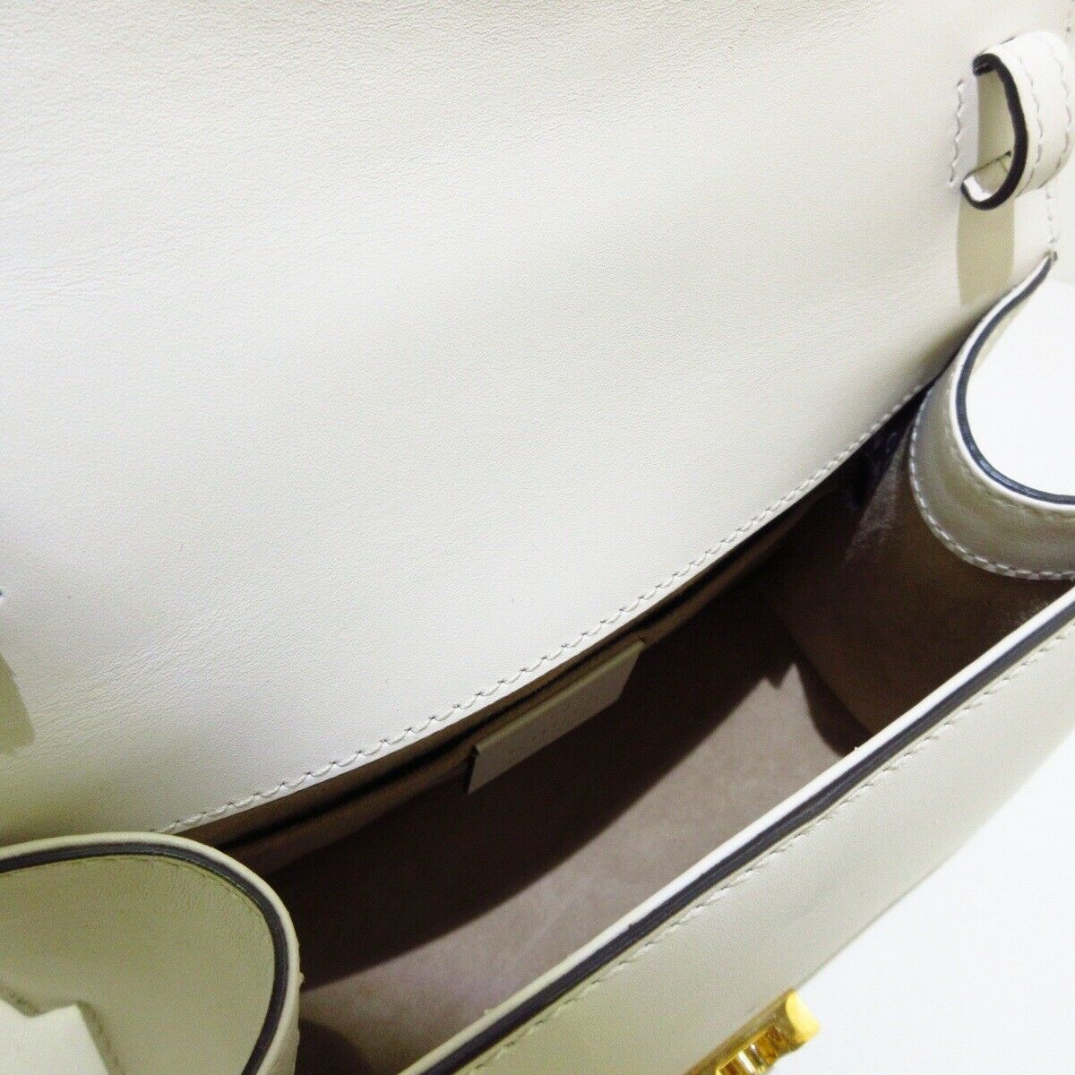 GUCCI Sylvie Leather Mini Handbag - aptiques by Authentic PreOwned