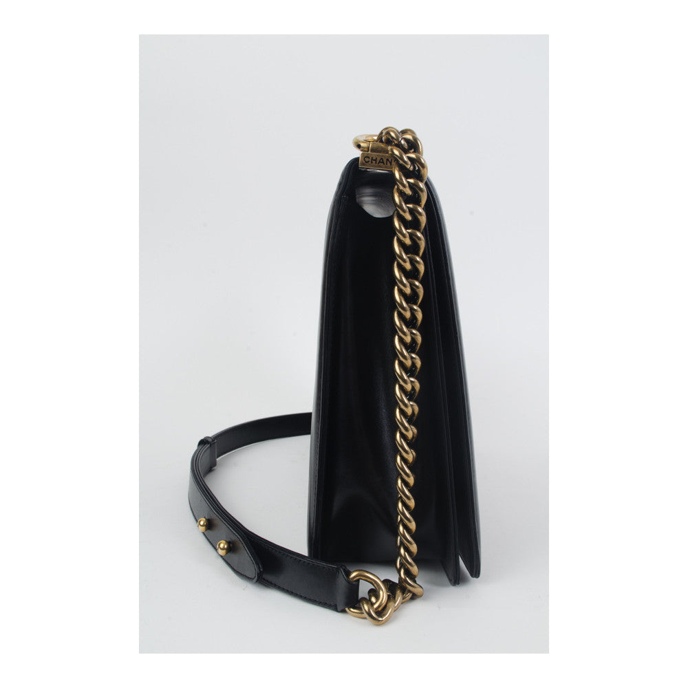 Chanel Boy Bag - aptiques by Authentic PreOwned