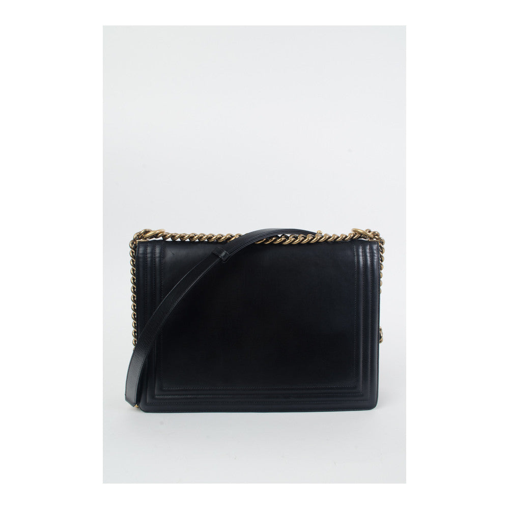 Chanel Boy Bag - aptiques by Authentic PreOwned