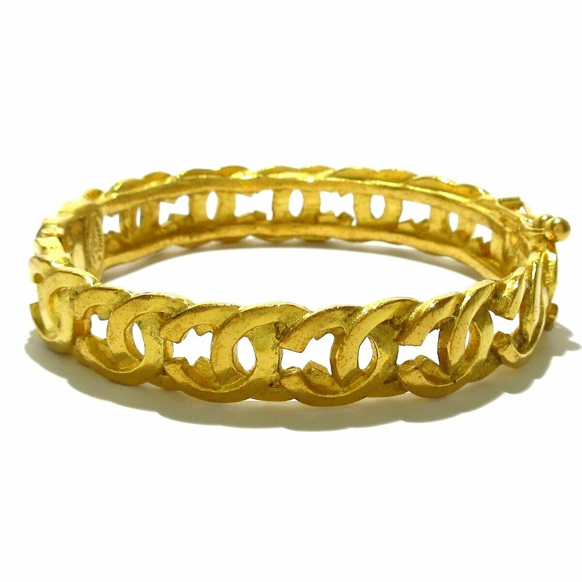 CHANEL Bangle - aptiques by Authentic PreOwned