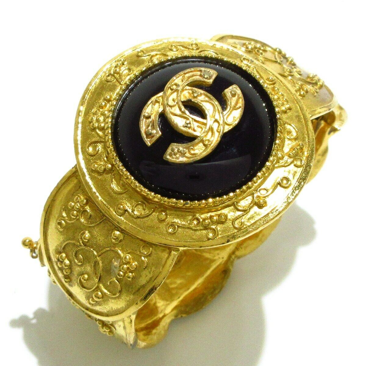 CHANEL Gold Black Enamel Bangle - aptiques by Authentic PreOwned