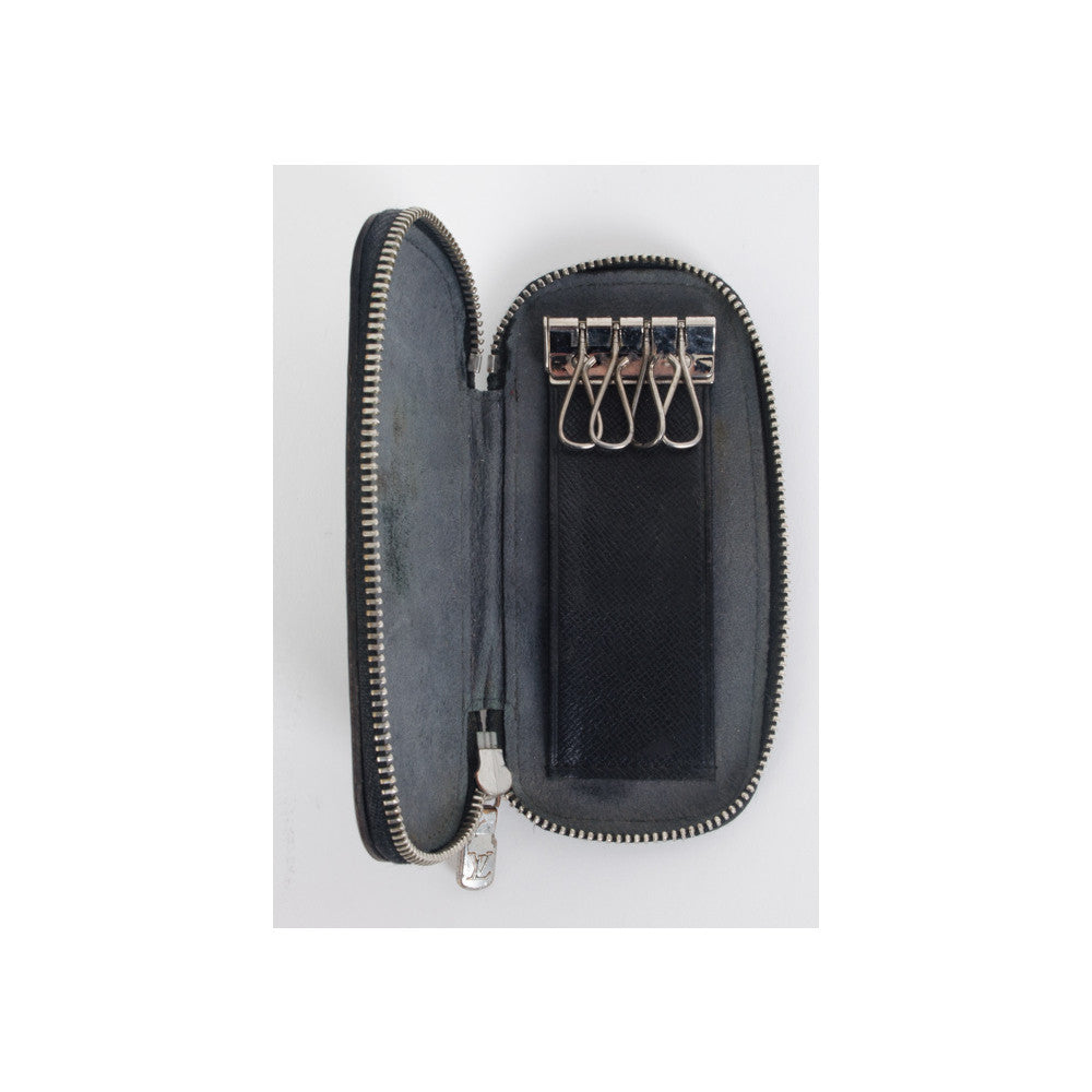 louis vuitton wristlet keychain with wallet