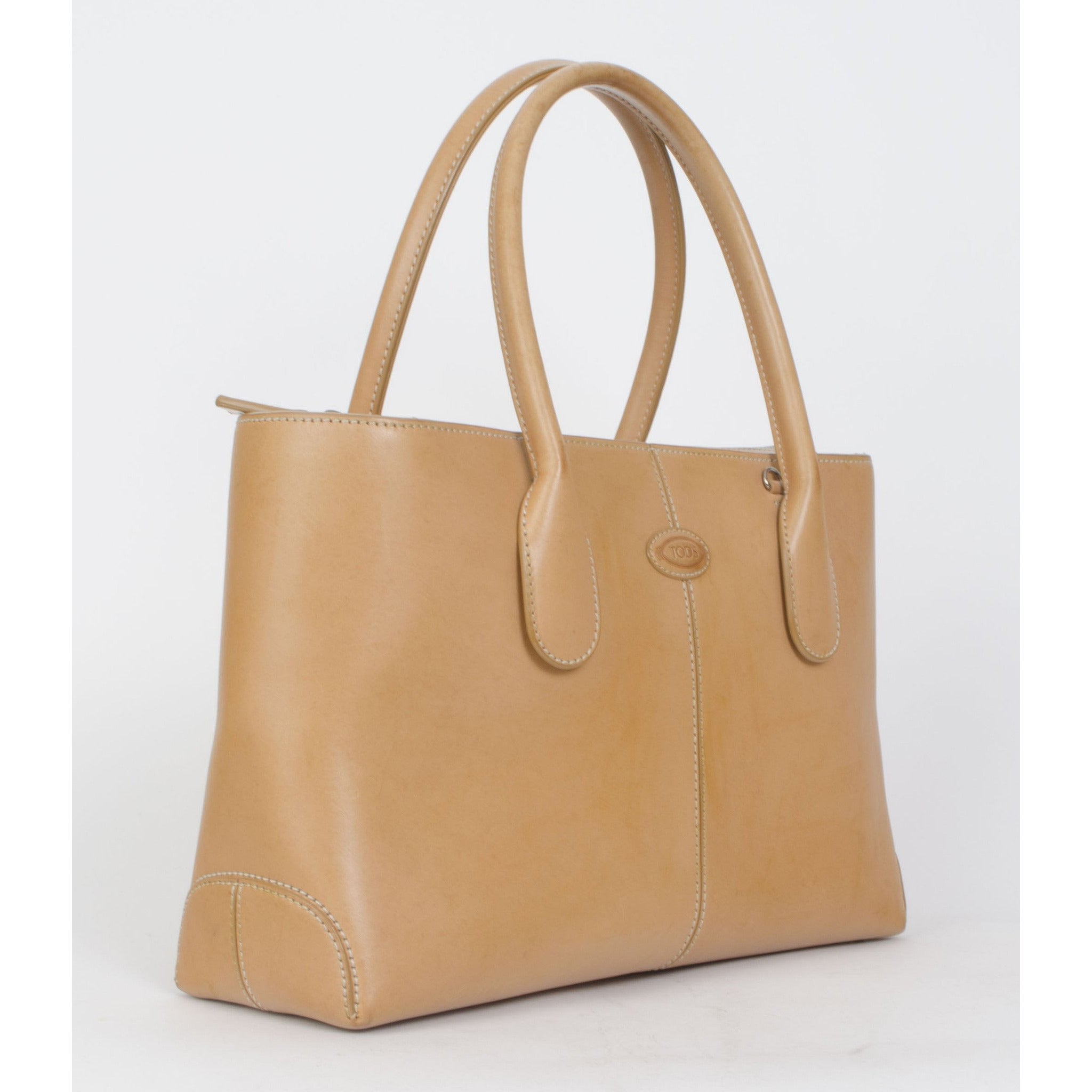 Tod's Calfskin Tote - aptiques by Authentic PreOwned